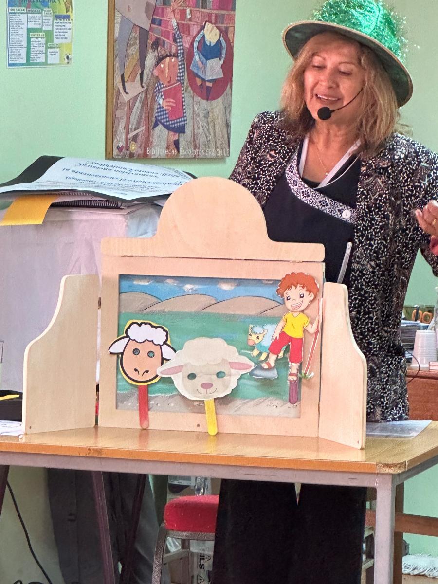 Actividades en la Escuela José Manso de Velasco de Copiapó para el mes del libro